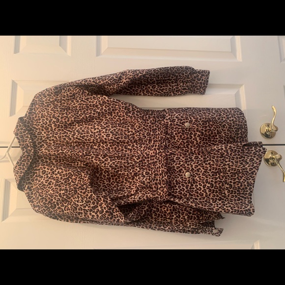 New. Never worn. Leopard Short jumpsuit. - Picture 5 of 5